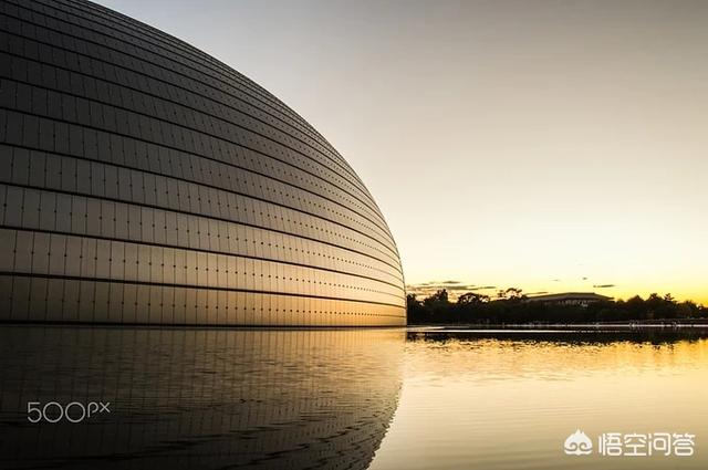 为什么在所有的专业中<strong></p>
<p>建筑学</strong>，建筑学的怨声这么大？难道它真的是一个满意度不那么高的专业吗？
