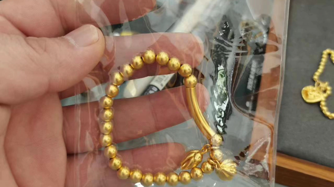 假贵金属抵押(抵押假黄金会立案吗)