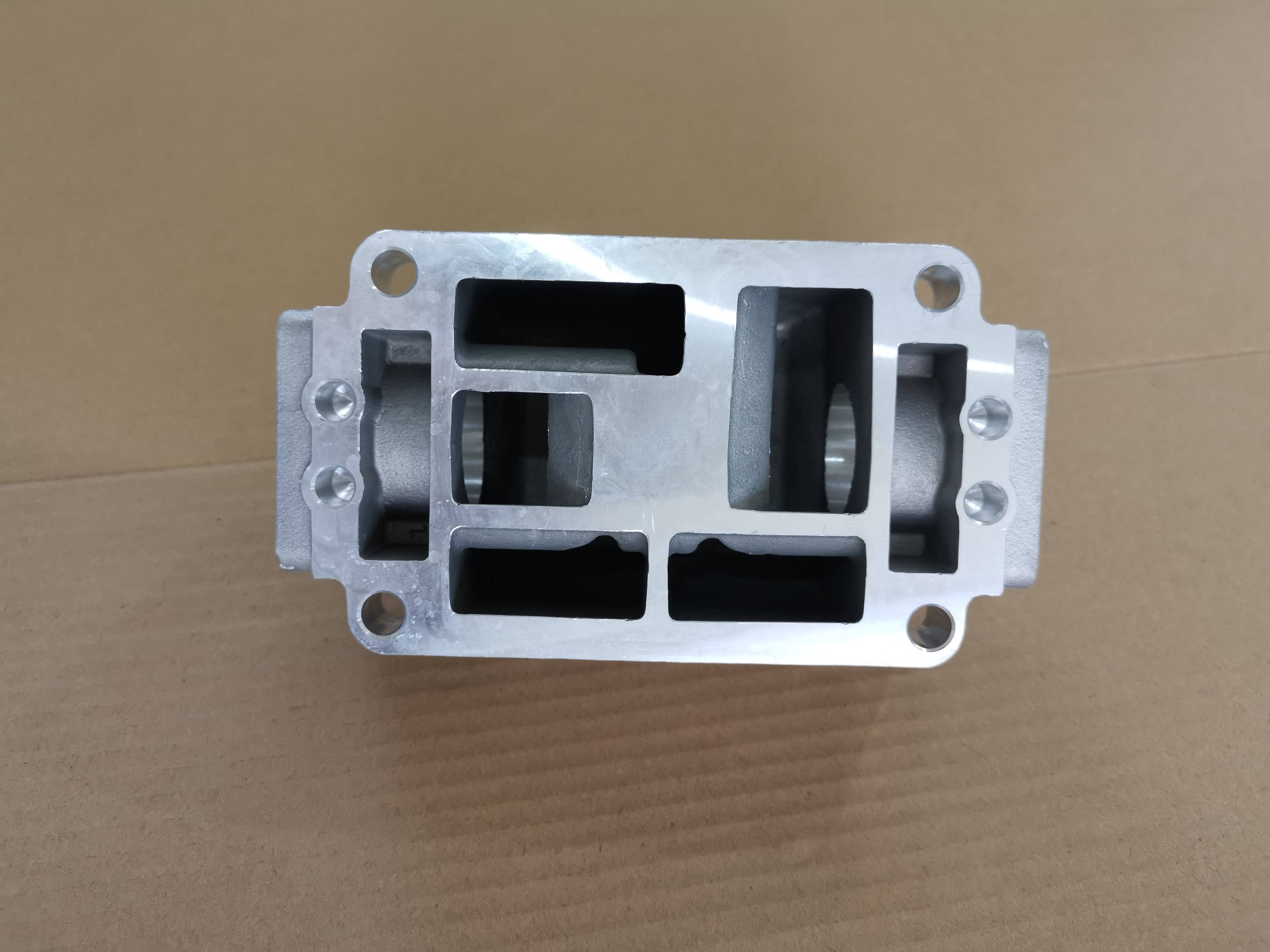 铸造(铸造模具) 铸造(铸造模具)