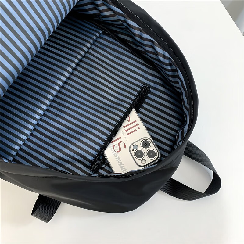 MAGA(magazine怎么读)